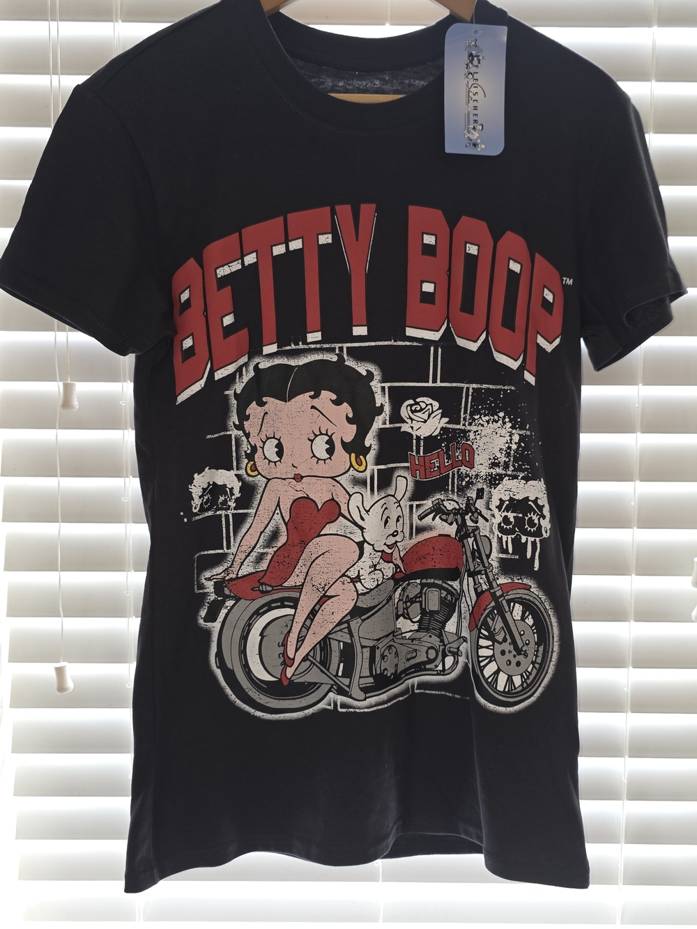 Betty Boop Graphic Tee - Black with Red Accents Small